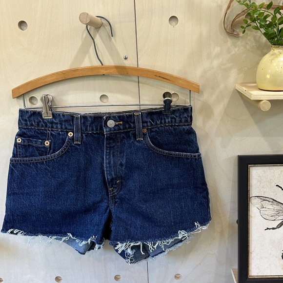 LEVI'S Vintage 1999 Denim Shorts SZ 7 Juniors / 27 High Waist Frayed Jean Shorts - Picture 1 of 8